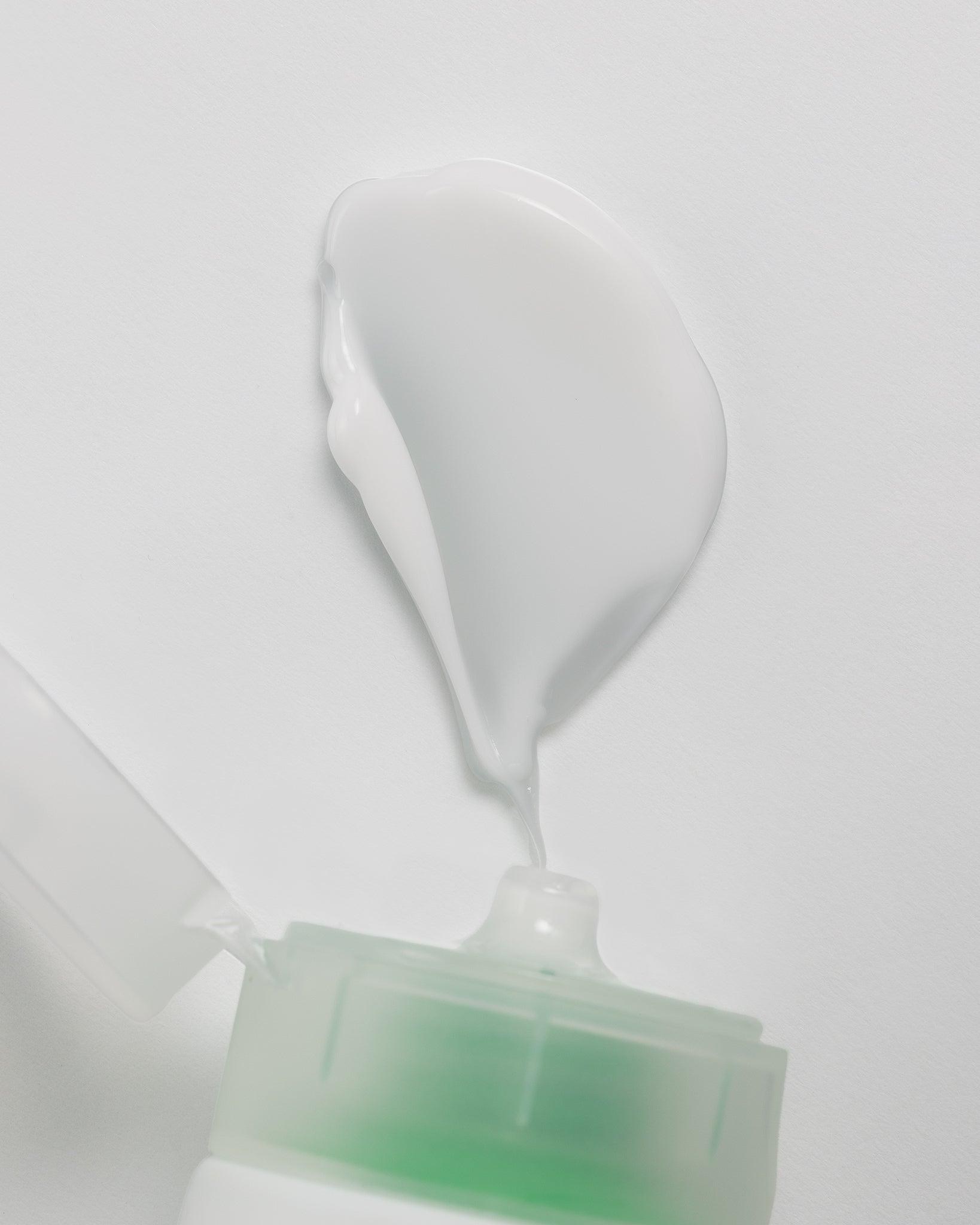 Green Beauty Routine (Kit con limpiador, esencia, hidratante)