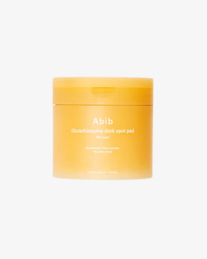 Glutathiosome Dark Spot Pad Vita Touch es un tratamiento de nueva generación en formato pad, creado para reducir manchas, marcas de acné y tono apagado.
Su fórmula avanzada con glutatión, niacinamida y vitamina C actúa directamente sobre la hiperpigmentación, ayudando a unificar el tono y devolver la luminosidad natural del rostro.
