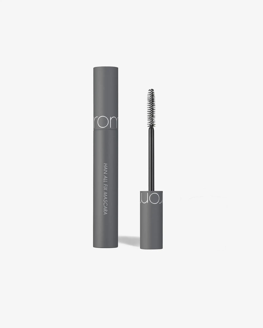 La máscara de pestañas Rom&nd de Momiji Beauty ofrece volumen y longitud excepcionales para una mirada impactante. Esta máscara para pestañas de alta calidad proporciona un acabado dramático sin grumos, perfecto para el maquillaje diario o nocturno. Su fórmula resistente al agua garantiza pestañas definidas durante todo el día, mientras que su aplicador ergonómico permite una cobertura uniforme desde la raíz hasta las puntas.