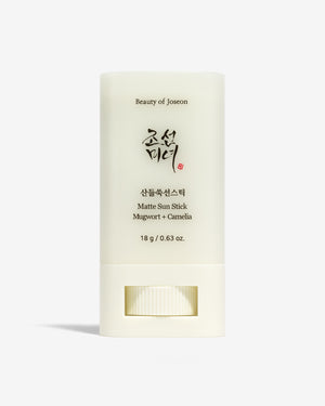 Matte Sun Stick: Mugwort + Camelia (Protector solar)